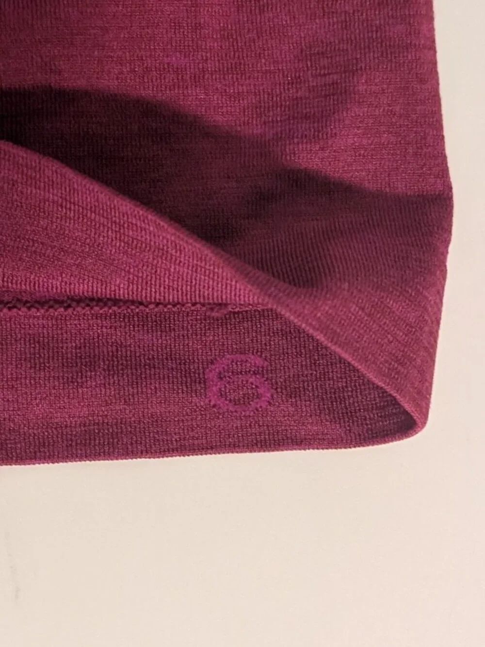 Lululemon Swiftly Tech Long Sleeve Shirt 2.0 Race Length, Magenta, Size 6